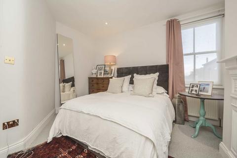 4 bedroom maisonette for sale, Pitshanger Lane, London W5
