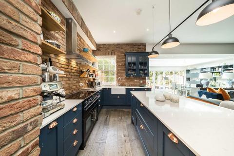 undefined, Kirkstall Road, London SW2