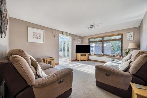 5 bedroom semi-detached house for sale, Chinnor Road, Thame OX9