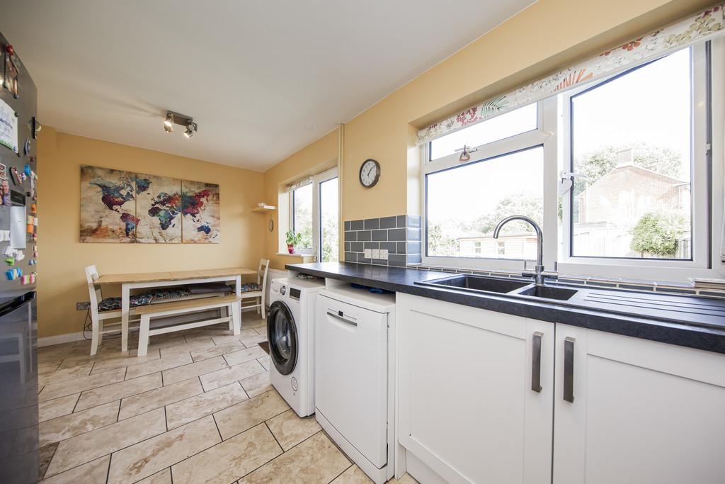 Kitchen - Dining