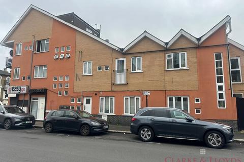 London E11