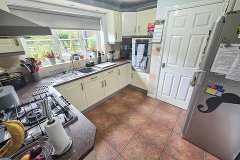 undefined, Denne Close, Corby NN18