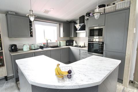 2 bedroom mobile home for sale, Shottendane Road, Birchington CT7