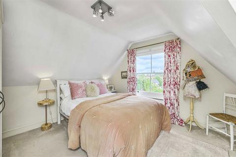 1 bedroom flat for sale, Bedford Hill, London SW12