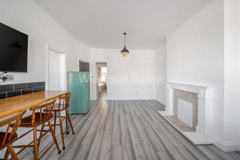 undefined, Brownlow Road, Bounds Green N11