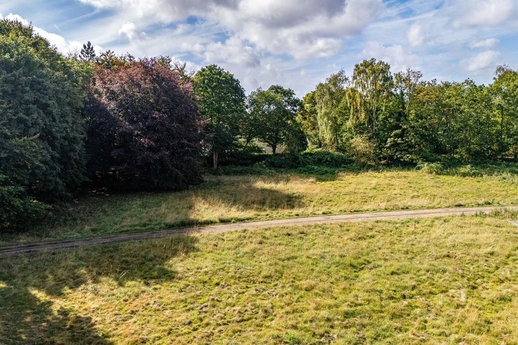 The Cottage - Plots