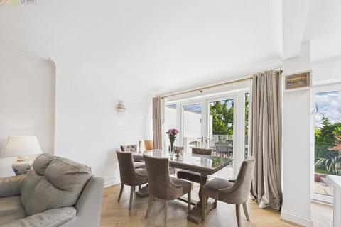 6 bedroom semi-detached house for sale, Welwyndale Road, Sutton Coldfield B72