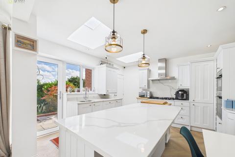 6 bedroom semi-detached house for sale, Birmingham B72