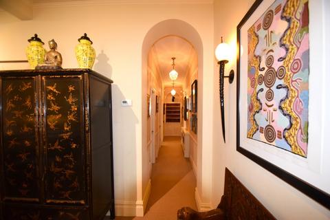 2 bedroom apartment for sale, Chiswick W4