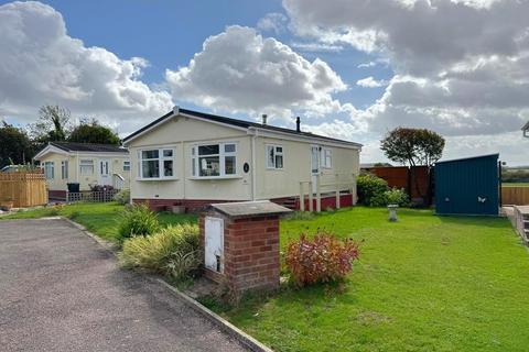 2 bedroom park home for sale, Upper Pendock