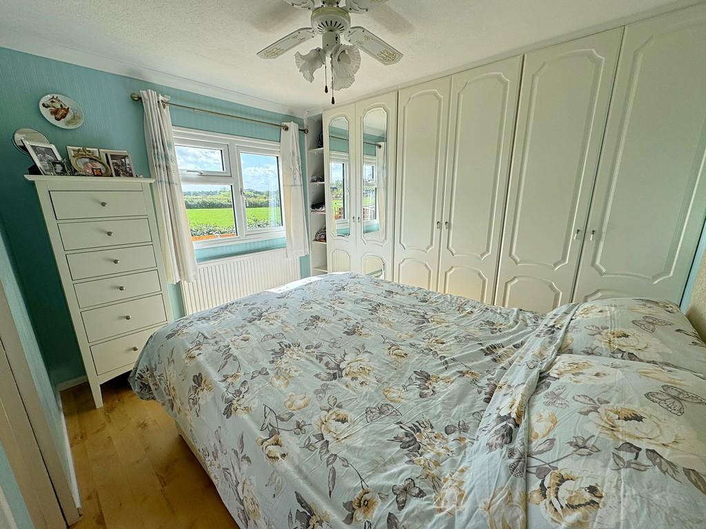 Bedroom 1 angle