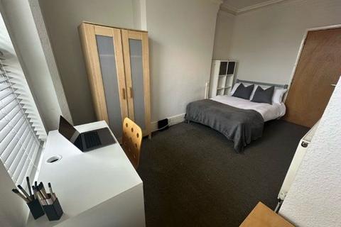 1 bedroom house to rent, Balmoral Road, Nottingham NG1