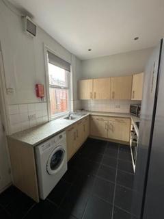 1 bedroom house to rent, Balmoral Road, Nottingham NG1