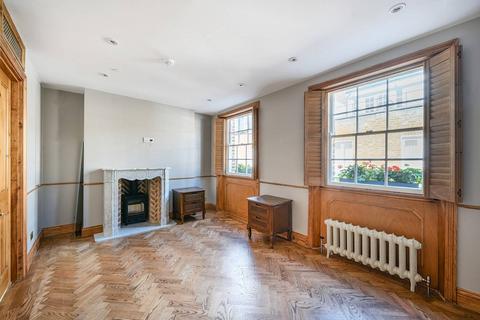 3 bedroom terraced house to rent, Colville Place, Fitzrovia, London, W1T