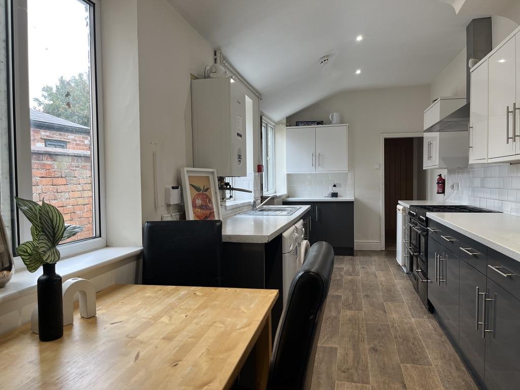 B350 C165-C462-4927-9907-3867 A2339814 1 105 c.jpeg