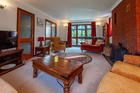 4 bedroom detached bungalow for sale, Shop Road, Clopton, IP13 6QP