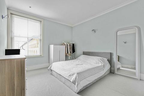 1 bedroom flat for sale, Coleridge Gardens, London SW10