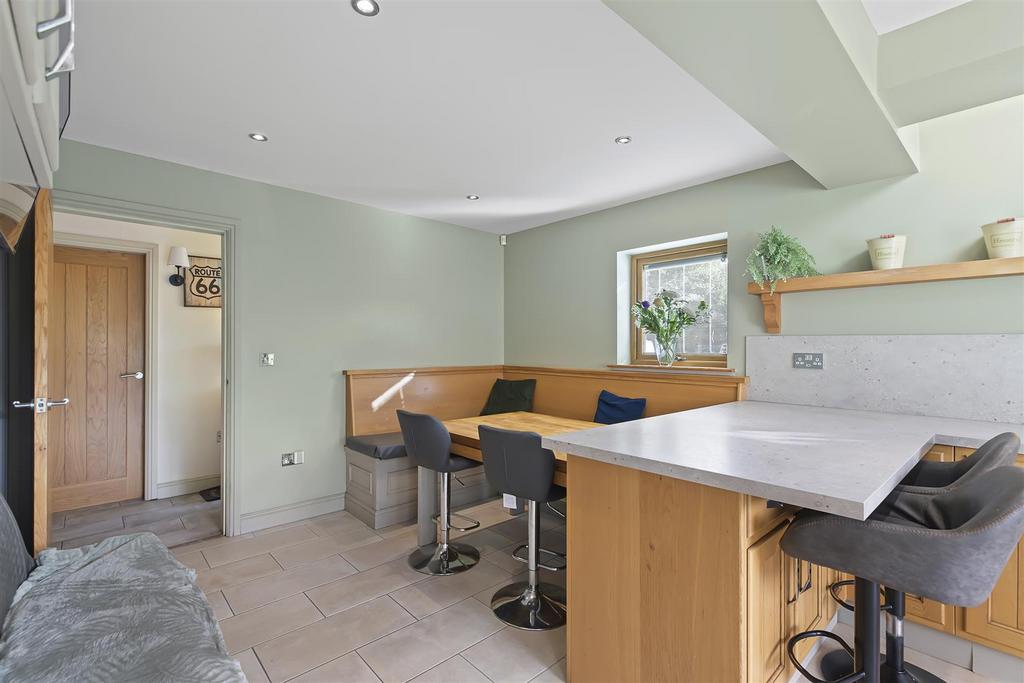 Dining Kitchen