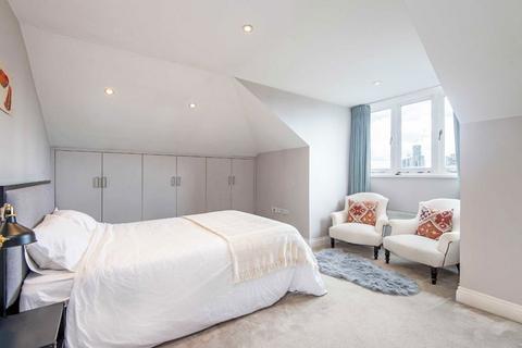 2 bedroom flat for sale, St. Quintin Avenue, London W10