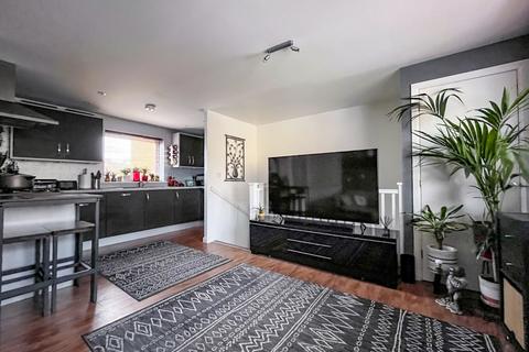 2 bedroom terraced house for sale, Wood Street, Patchway, Bristol, BS34