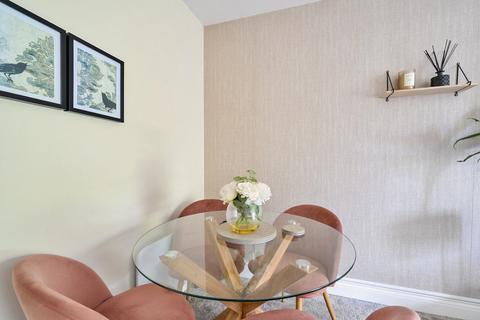 undefined, Bromley Road, Catford London, SE6