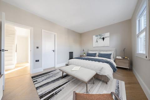 3 bedroom flat for sale, Thurlow Hill, West Dulwich, London, SE21