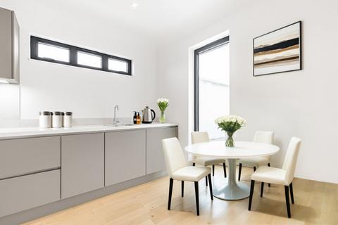 undefined, Lillium Mews, Wimbledon, London, SW19