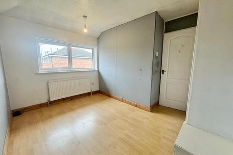 33 Annesley Close, Northampton, NN3 3HD