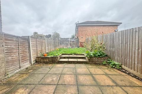 33 Annesley Close, Northampton, NN3 3HD