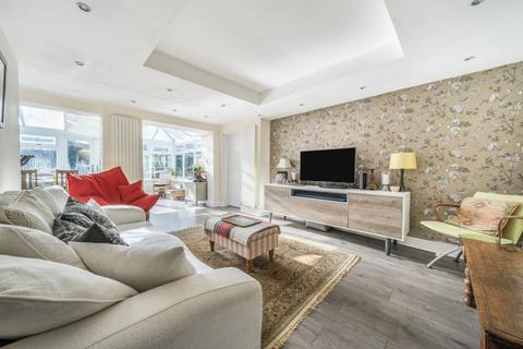 4 bedroom bungalow for sale, Stagsden Road, Bromham, Bedford