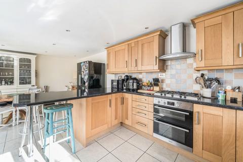 4 bedroom bungalow for sale, Stagsden Road, Bromham, Bedford