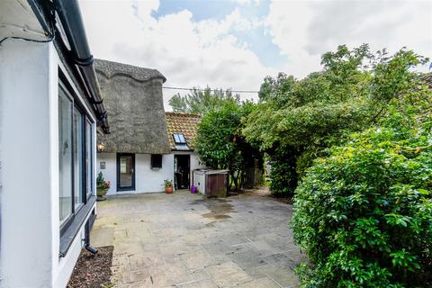 47 - 48 Chapel Road, Weston Colville, Cambridge, CB21 5NX
