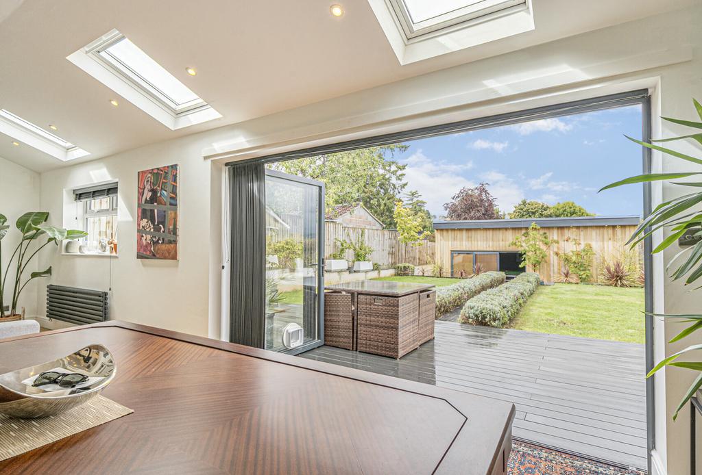 Byfold Doors/Terrace