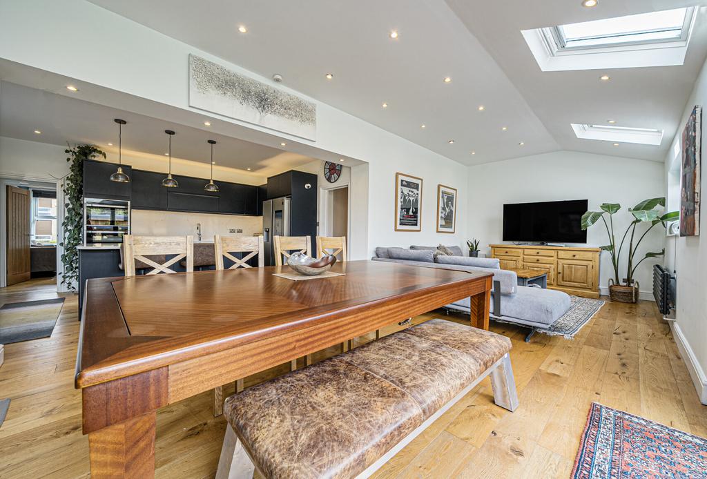 Dining/Snug