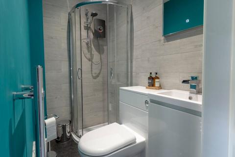 undefined, Student Housing, Lincoln LN5