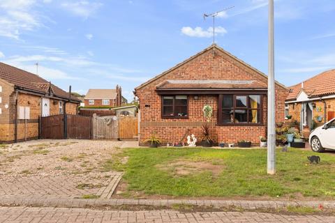 2 bedroom bungalow for sale, Meadow Court, Hibaldstow, Brigg, DN20