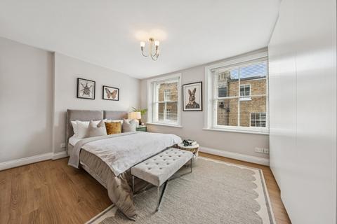 3 bedroom house for sale, Holland Street, London