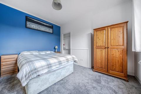 2 bedroom maisonette for sale, Milverton Way, London SE9