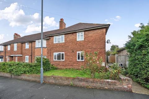 2 bedroom maisonette for sale, Milverton Way, London SE9