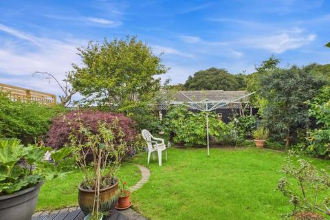 2 bedroom detached bungalow for sale, Mountbatten Close, Christchurch