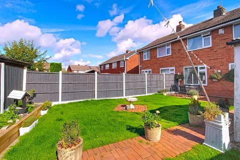 3 bedroom semi-detached house for sale, Harlech Road, Willenhall