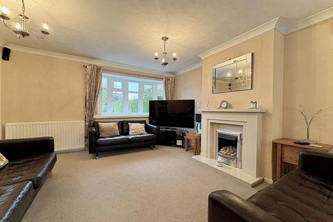 3 bedroom link detached house for sale, Aylesford Close, SEDGLEY, DY3 3QB
