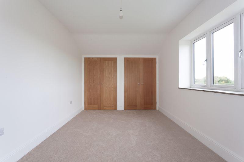 Bedroom 3 side