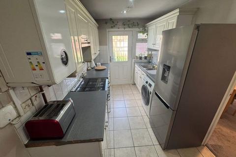 3 bedroom detached house for sale, Norwood Road, Huddersfield