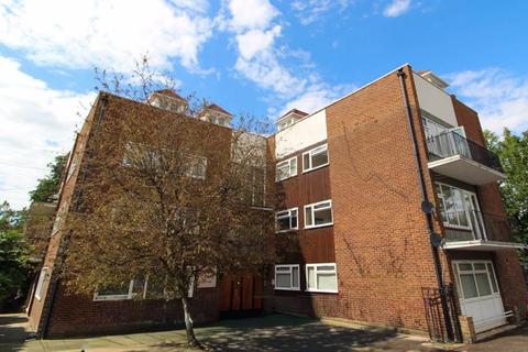 137 Shevon Way, Brentwood, CM14 4PR