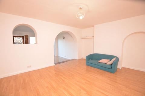 undefined, Aintree Close, Colnbrook, Slough