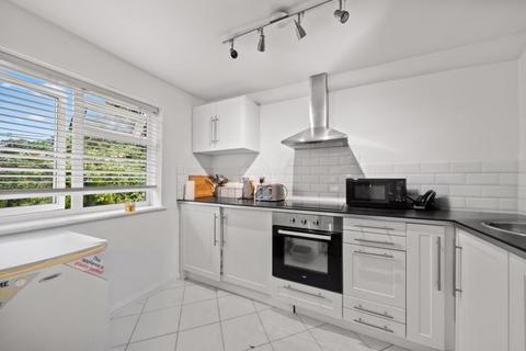 1 bedroom flat for sale, Park Hill, Carshalton Beeches