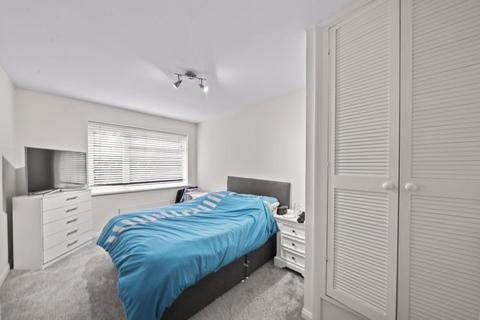 Flat 5, 5 Park Hill, Carshalton, SM5 3RS
