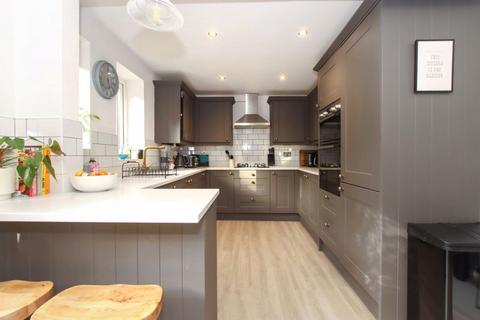 3 bedroom semi-detached house for sale, Cattsdell, Hemel Hempstead