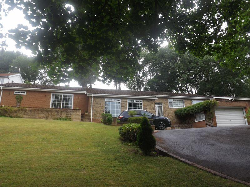 Valley Drive, Yarm 5 bed detached house £2,000 pcm (£462 pw)